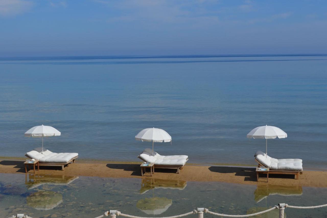 Aparthotel Parthenis & 3*
